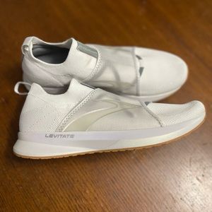 Women’s Athletic shoes